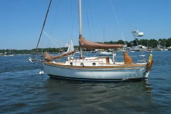 Moorea 28ft Shannon Yacht For Sale