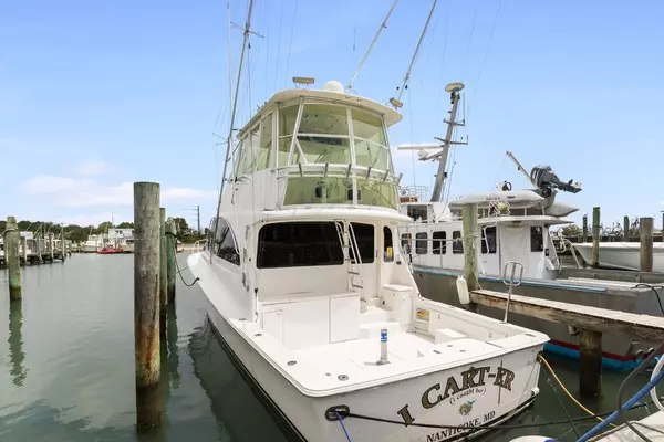 2001 Ocean Yachts 52