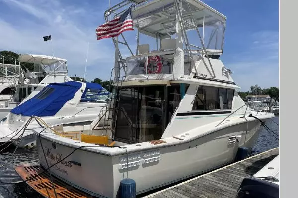 White Swan 36ft Trojan Yacht For Sale