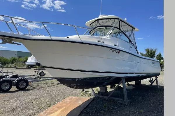 28ft Pursuit Yacht For Sale