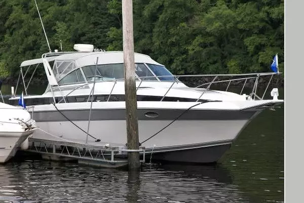 Breathe E Sea 37ft Chris Craft Yacht For Sale