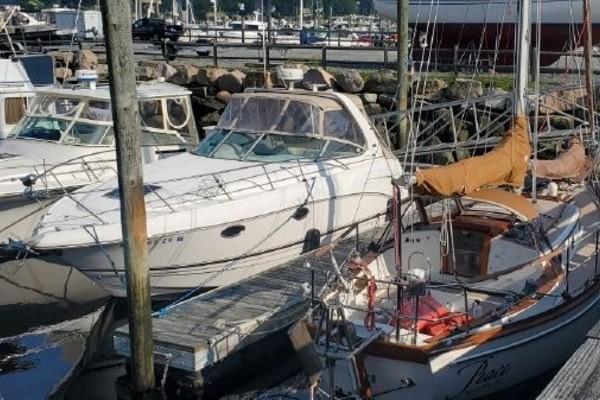 King Friday 28ft Chaparral Yacht For Sale King Friday 28ft Chaparral Yacht For Sale