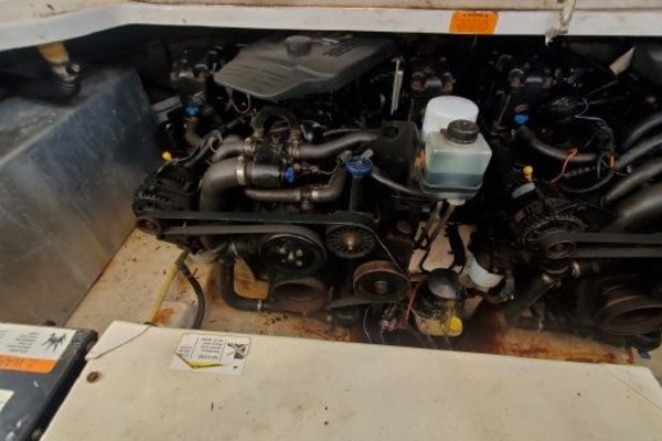 King Friday 28ft Chaparral Yacht For Sale King Friday 28ft Chaparral Yacht For Sale