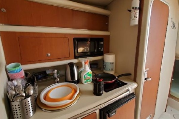 King Friday 28ft Chaparral Yacht For Sale King Friday 28ft Chaparral Yacht For Sale