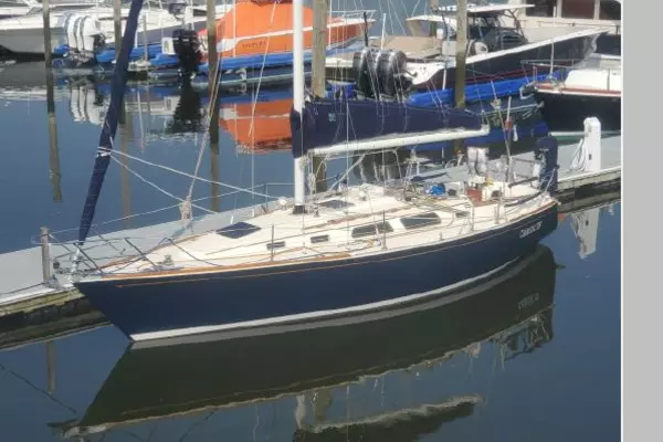 Carolyn 34ft Sabre Yacht For Sale