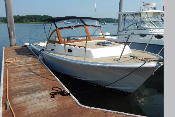 Wahine  25ft Surf Hunter Yacht For Sale