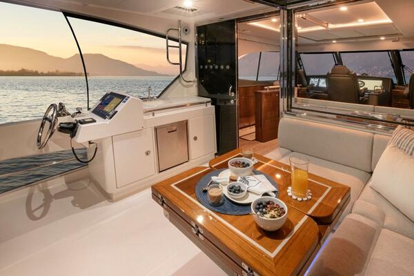 2027Riviera 64 ft 64 Sports Motor Yacht Series II