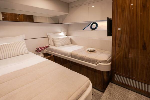 2027Riviera 64 ft 64 Sports Motor Yacht Series II