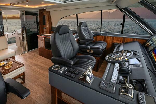 2027Riviera 64 ft 64 Sports Motor Yacht Series II