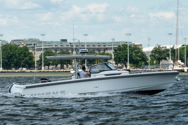 Hull 121 30ft Nimbus Yacht For Sale