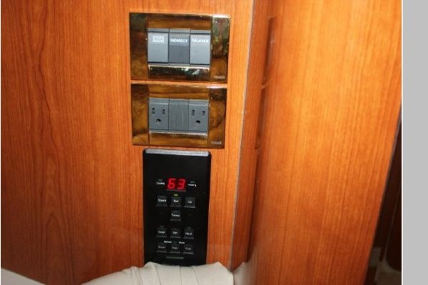 Aela Jeanne 38ft Sea Ray Yacht For Sale Aela Jeanne 38ft Sea Ray Yacht For Sale