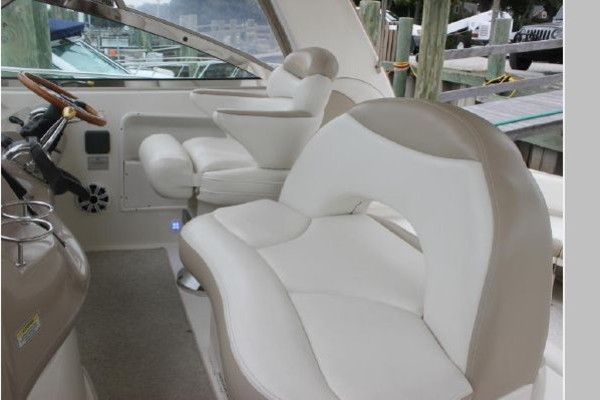 Aela Jeanne 38ft Sea Ray Yacht For Sale Aela Jeanne 38ft Sea Ray Yacht For Sale