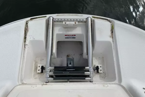 Photo of the 2005 Chaparral 236 Sunesta "TRAVELER"