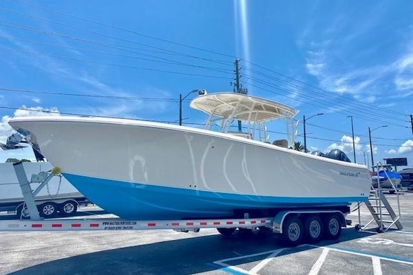 32 ft Sailfish 2021 320 CC Fort Lauderdale Florida United States 32 ft Sailfish 2021 320 CC Fort Lauderdale Florida United States