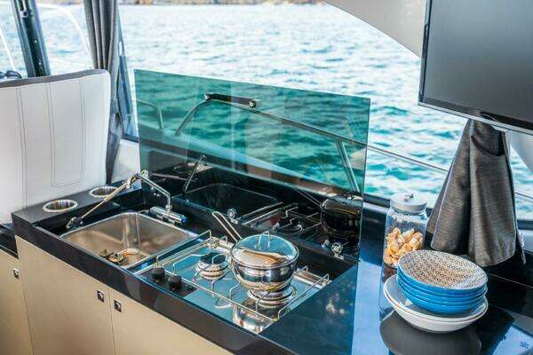 Photo of the 2026 Beneteau Antares 11