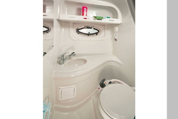 and What  26ft Crownline Yacht For Sale and What  26ft Crownline Yacht For Sale