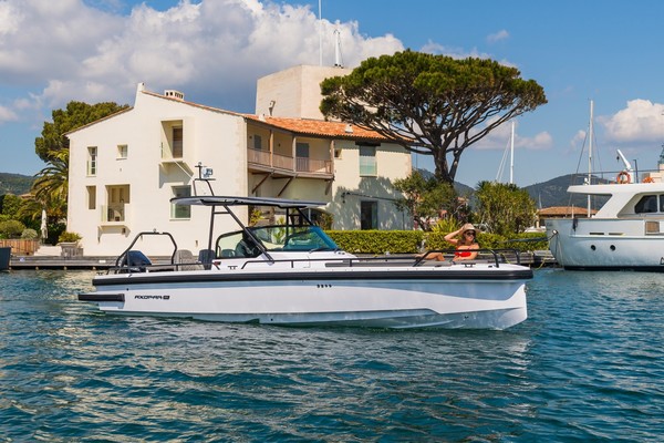 28-ft-Axopar-2022-28 T Top-Fort Lauderdale Florida United States yacht for sale