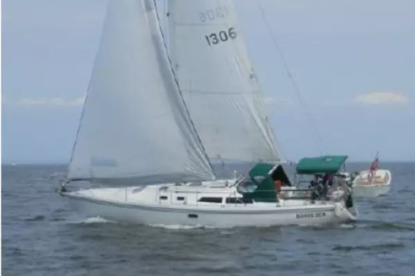 Bonnie Dew 36ft Catalina Yacht For Sale