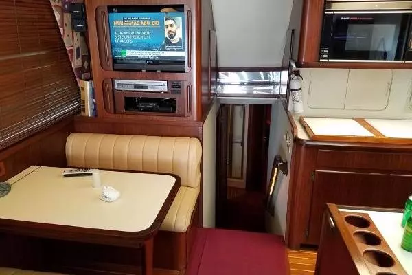 Photo of the 1988 Hatteras Convertible "STACY LE ANNE"