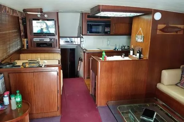 Photo of the 1988 Hatteras Convertible "STACY LE ANNE"