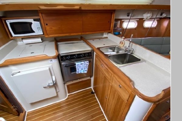 Sea Renity Now 38ft Catalina Yacht For Sale Sea Renity Now 38ft Catalina Yacht For Sale
