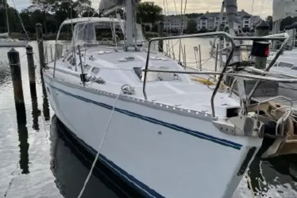 Walk About 40ft Catalina Yacht For Sale