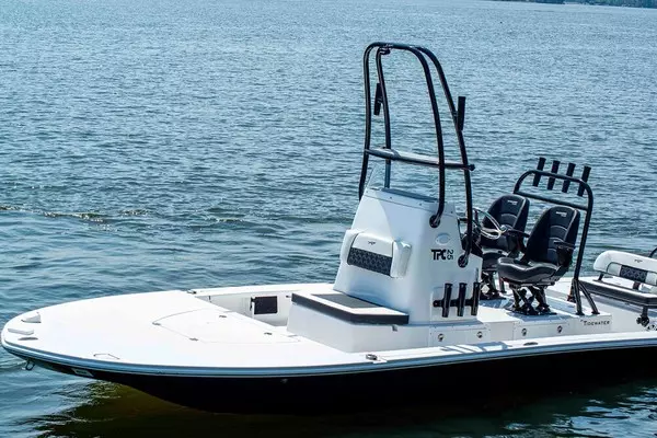 Photo of the 2023 Tidewater TPC Raptor