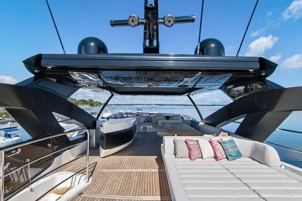 2019 Sunseeker 86