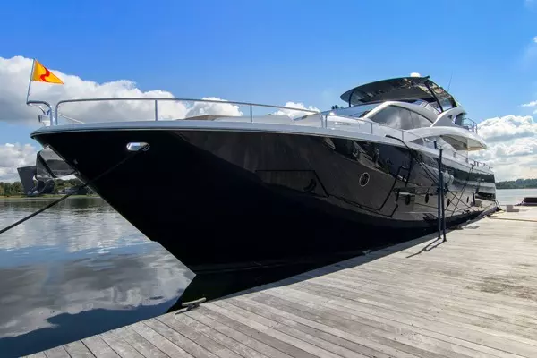 2019 Sunseeker 86