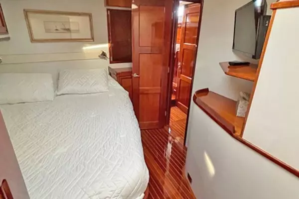 Photo of the 1984 Alden Palmer Johnson 78 "SIROCCO"