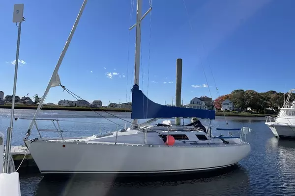 FASCINATION 29ft Beneteau Yacht For Sale