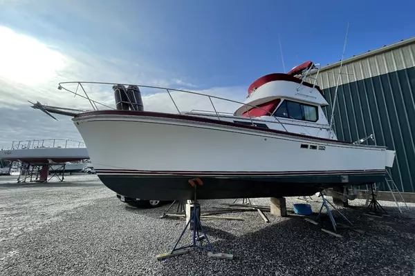 MISTY LYNN 32ft Shannon Yacht For Sale