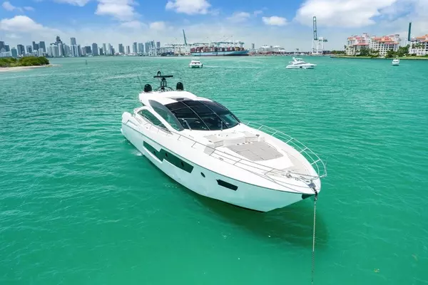 2013 Sunseeker 80