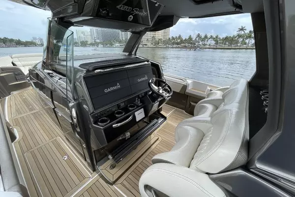 Photo of the 2017 Nor-Tech 450 Sport "Smokin J's"