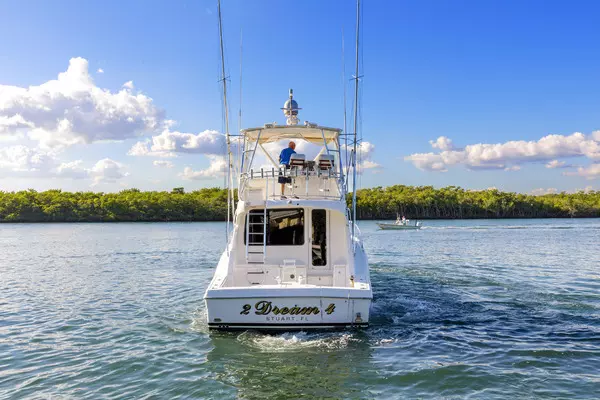 Photo of the 2006 Rampage 45 Convertible "2 Dream 4"