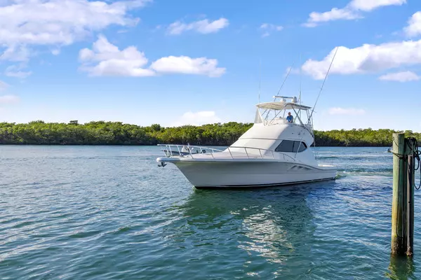 Photo of the 2006 Rampage 45 Convertible "2 Dream 4"