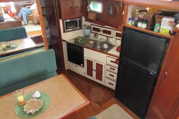 JADE 48ft Offshore Yachts Yacht For Sale