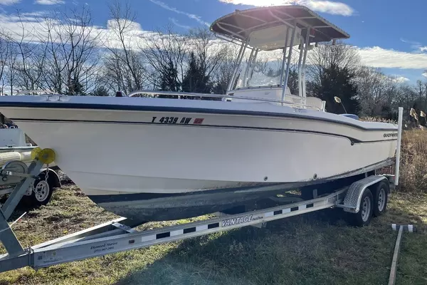 22ft Grady White Yacht For Sale
