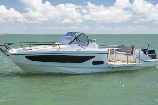 30ft Beneteau Yacht For Sale
