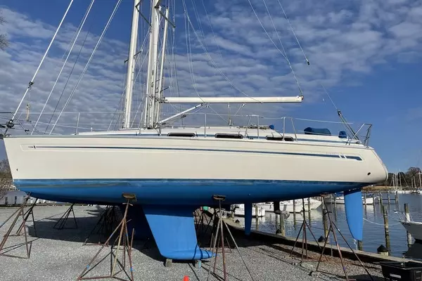 Blitzzen 34ft Bavaria Yacht For Sale Blitzzen 34ft Bavaria Yacht For Sale