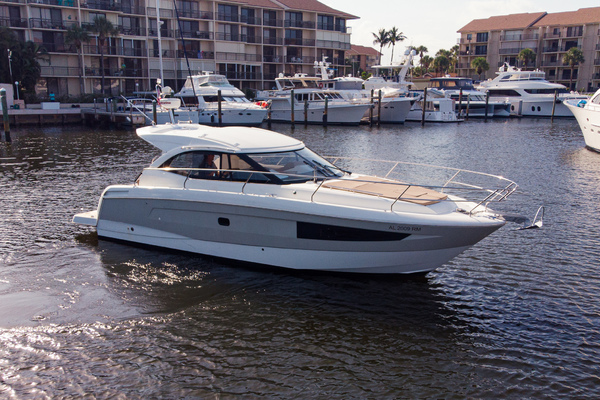 36 ft Jeanneau 2016 36 Leader Johnny's Angels Ft lauderdale Florida United States $259000 36 ft Jeanneau 2016 36 Leader Johnny's Angels Ft lauderdale Florida United States $259000