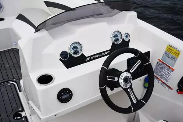 Photo of the 2022 Starcraft SVX 211 OB