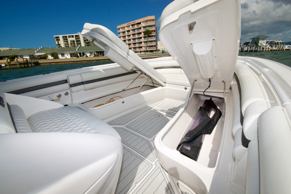 2014 327 Intrepid Open - Knot on Call - Bow Storage