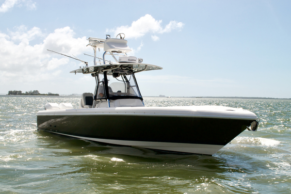 2014 327 Intrepid Open - Knot on Call - Starboard Profile