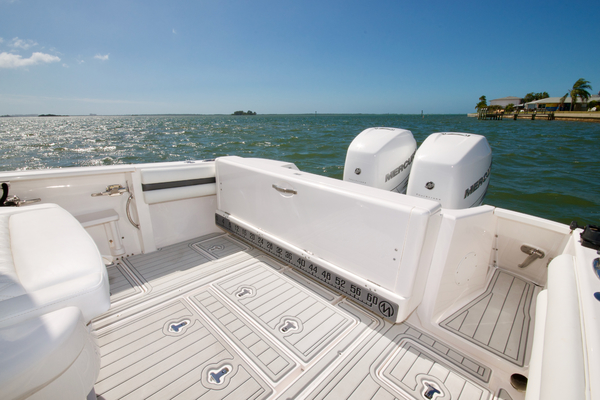 2014 327 Intrepid Open - Knot on Call - Cockpit