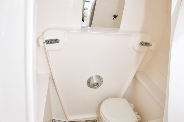 2014 327 Intrepid Open - Knot on Call - Head