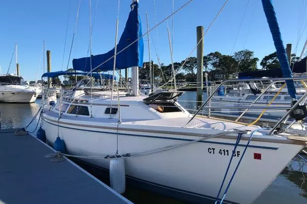 Galateia 28ft Catalina Yacht For Sale