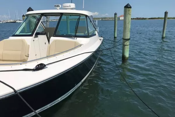 34-ft-Pursuit-2018-325 DC- Quincy Massachusetts United States  yacht for sale