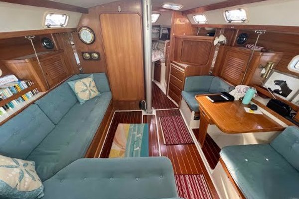 Amara 36ft Catalina Yacht For Sale
