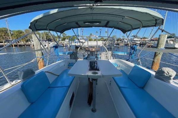 Amara 36ft Catalina Yacht For Sale